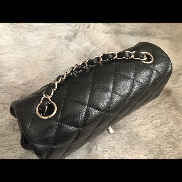 ❤️SOLD❤️ Chanel Rectangular Mini Flap Black caviar with SHW - Picture 4 of 16